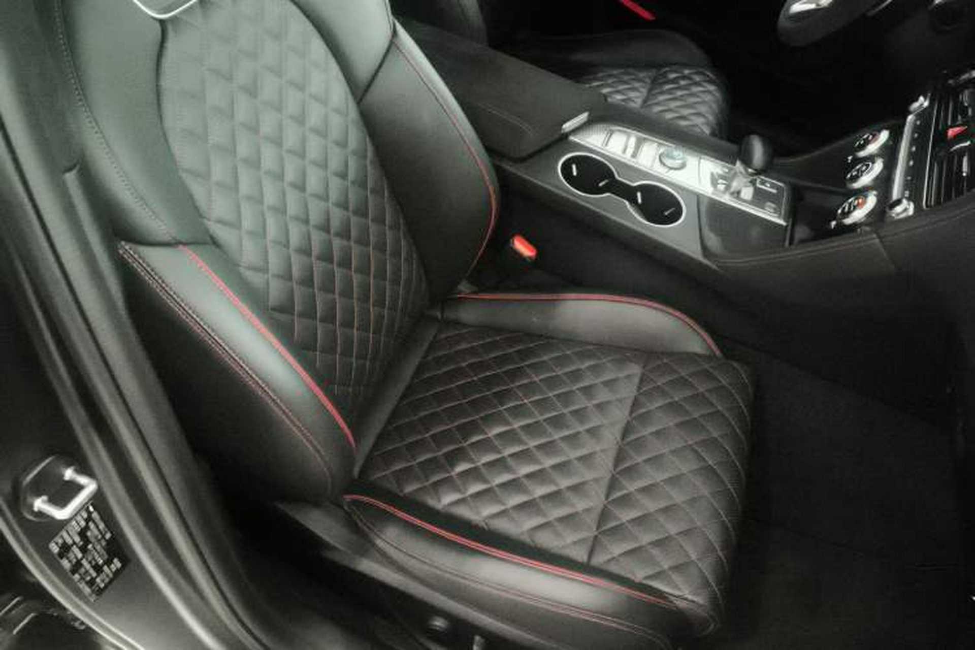 Used Genesis G70 2021 2.0T All-Wheel-Drive Edition 1 Limited Edition Right Front Seat