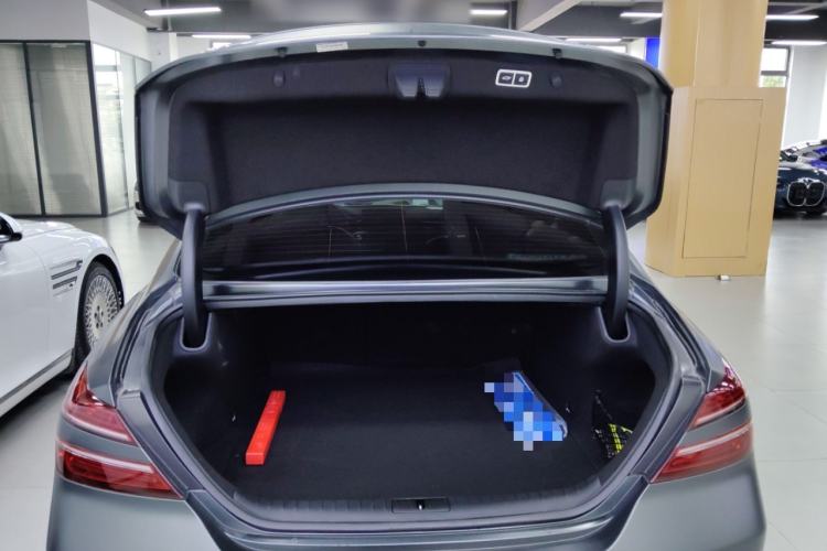 Used Genesis G70 2021 2.0T Four-Wheel Drive Flagship Version Trunk