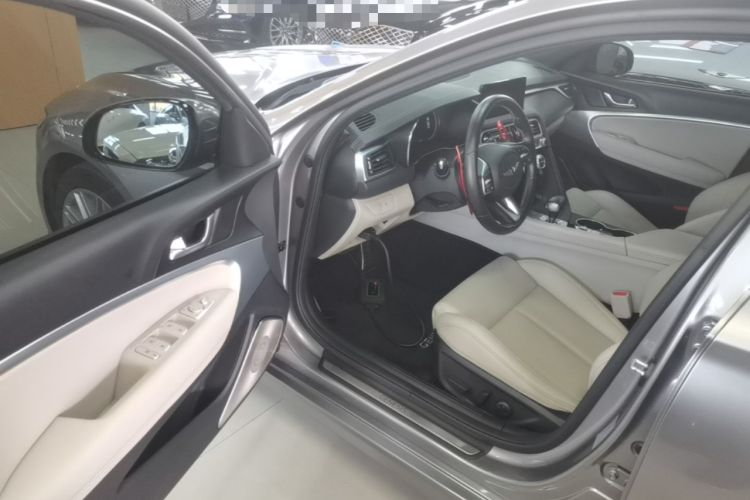 Used Genesis G70 2021 2.0T Rear-Drive Luxury Edition Driver Seat