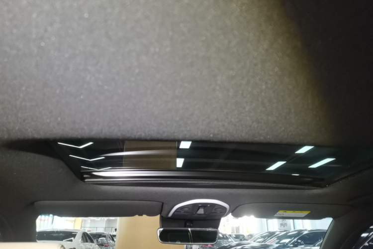 Used Genesis G70 2021 2.0T Rear-Drive Luxury Edition Headliner