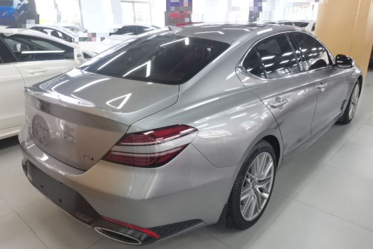 Used Genesis G70 2021 2.0T Rear-Drive Luxury Edition Rear Right 45 Deg