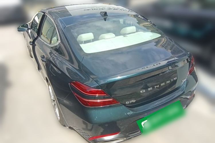 Used Genesis G70 2023 2.0T Rear-Drive Luxury Edition Rear Left 45 Deg