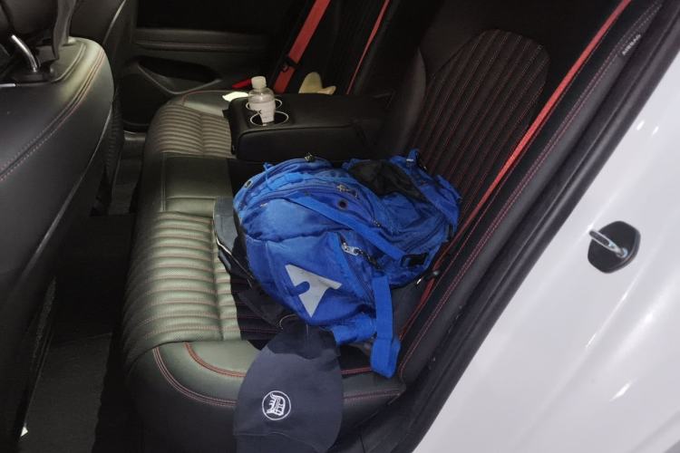 Used Genesis G70 2023 2.0T Rear-Drive Luxury Edition Left Rear Seat