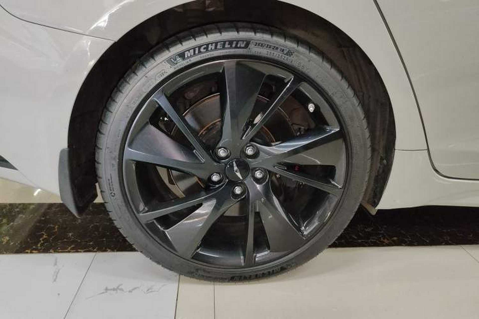 Used Genesis G70 2024 2.0T Hunter Model Rear-Drive Luxury Edition Shooting Brake Exterior 8
