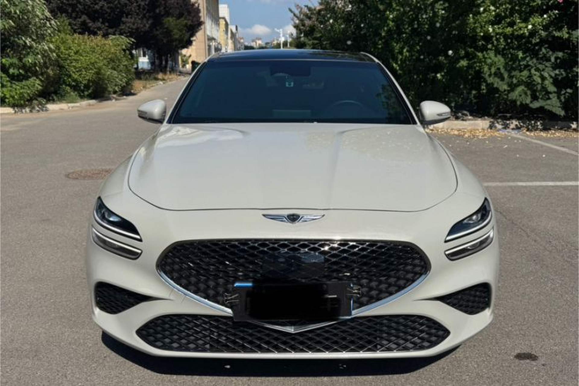 Used Genesis G70 2024 2.0T Hunter Model Rear-Drive Luxury Edition Shooting Brake Exterior 8