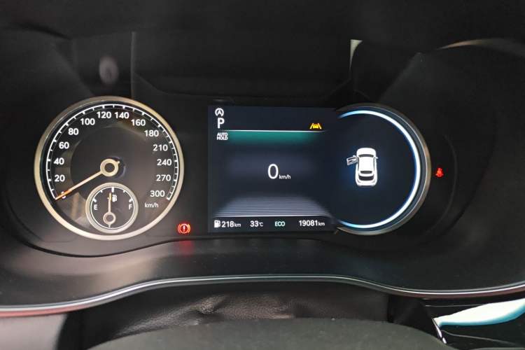 Used Genesis G70 2024 2.0T Hunter Model Rear-Drive Luxury Edition Shooting Brake Instrument Cluster