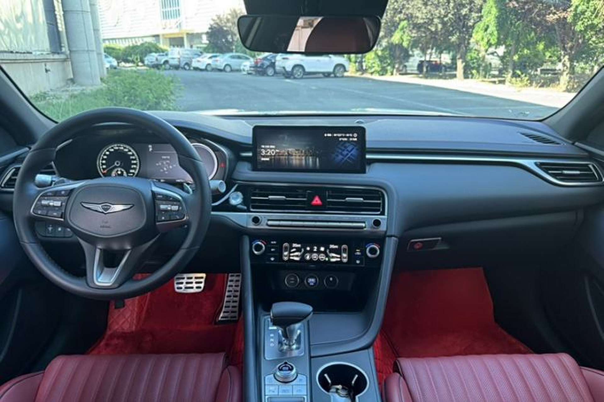 Used Genesis G70 2024 2.0T Hunter Model Rear-Drive Luxury Edition Shooting Brake Interior 7