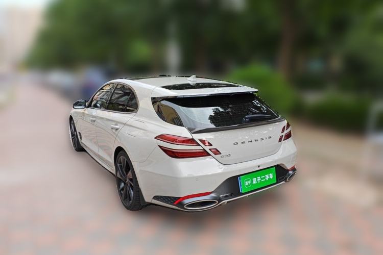 Used Genesis G70 2024 2.0T Hunter Model Rear-Drive Luxury Edition Shooting Brake Rear Left 45 Deg