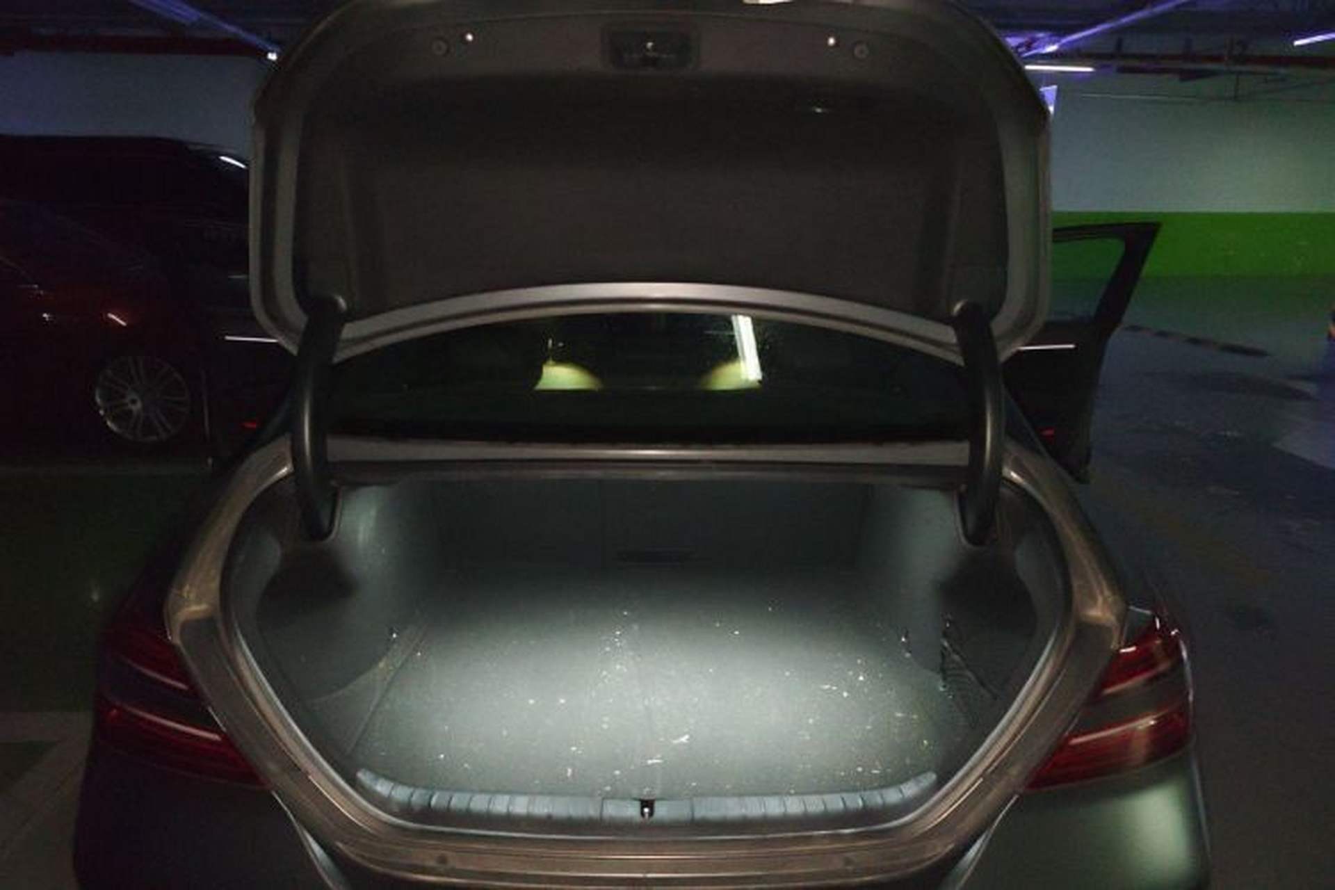 Used Genesis G70 2024 2.0T Rear-Drive Luxury Edition Trunk