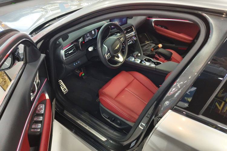 Used Genesis G70 2024 2.0T Hunter Model Rear-Drive Luxury Edition Shooting Brake Driver Seat