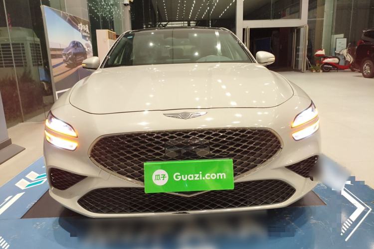 Used Genesis G70 2024 2.0T Hunter Model Rear-Drive Luxury Edition Shooting Brake Exterior 1