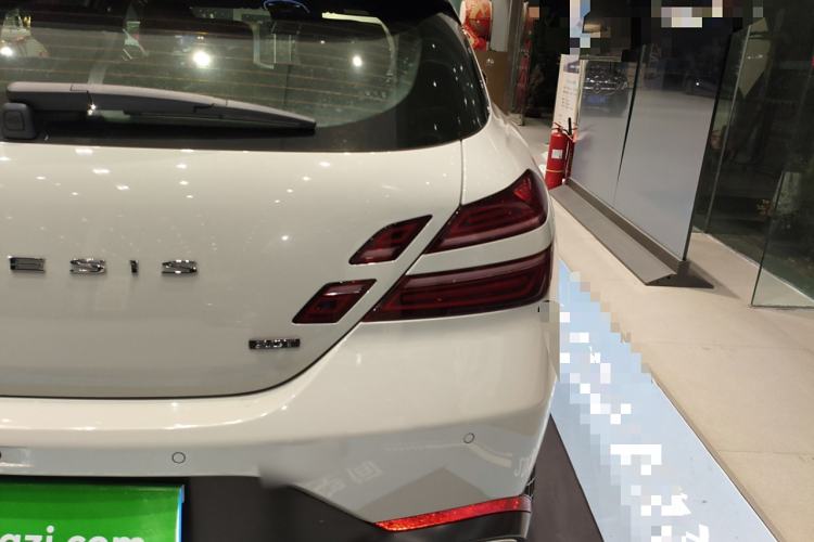 Used Genesis G70 2024 2.0T Hunter Model Rear-Drive Luxury Edition Shooting Brake Exterior 6
