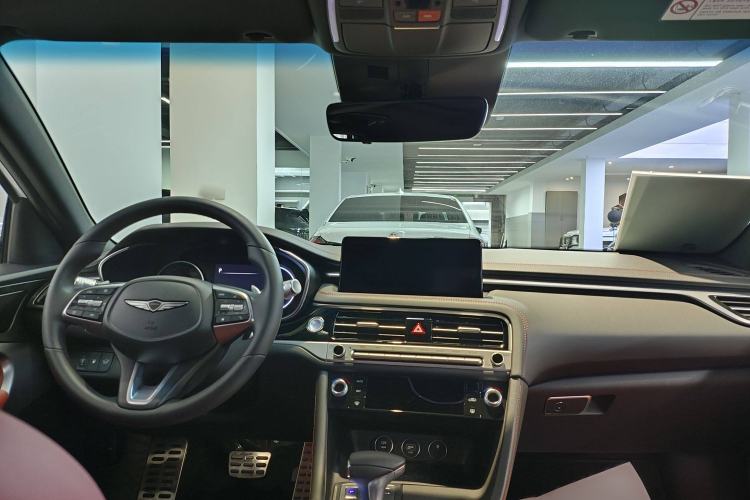 Used Genesis G70 2024 2.0T Hunter Model Rear-Drive Luxury Edition Shooting Brake Interior 6
