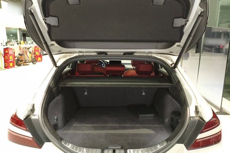 Used Genesis G70 2024 2.0T Hunter Model Rear-Drive Luxury Edition Shooting Brake Trunk