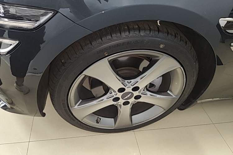 Used Genesis G80 2021 2.5T Rear-Drive Flagship Edition Exterior 4