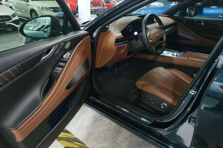 Used Genesis G80 2021 2.5T Rear-Drive Flagship Edition Interior 1