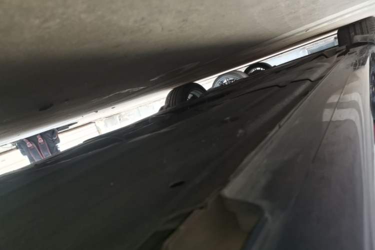 Used Genesis G80 2021 2.5T Rear-Drive Luxury Edition Left Side Sill