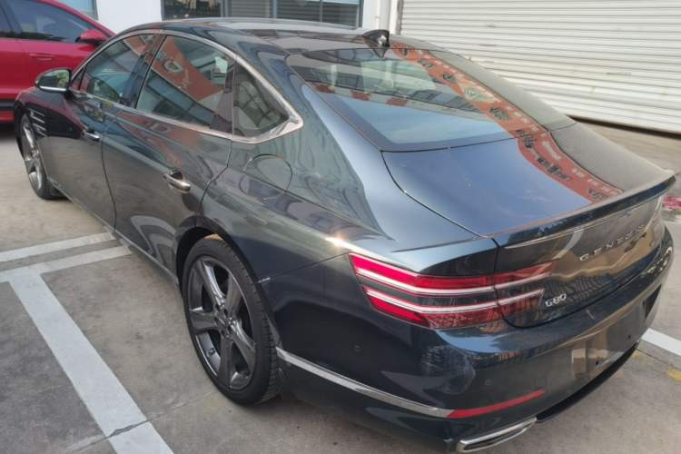 Used Genesis G80 2021 2.5T Rear-Drive Luxury Edition Rear Left 45 Deg