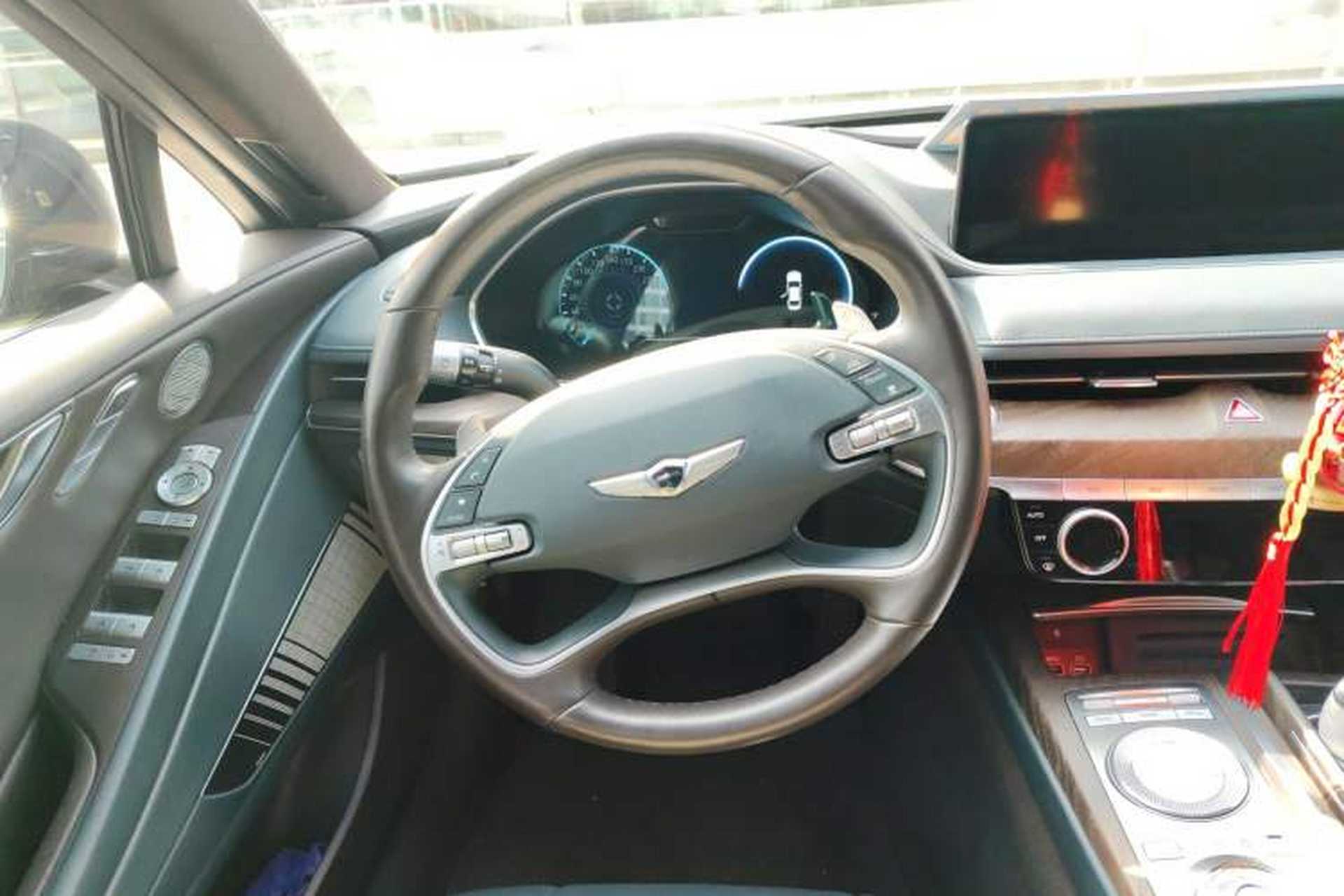 Used Genesis G80 2021 2.5T Rear-Drive Flagship Edition Steering Wheel