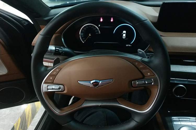 Used Genesis G80 2021 2.5T Rear-Drive Flagship Edition Steering Wheel