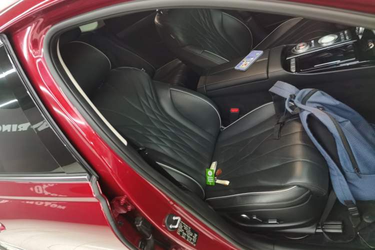 Used Genesis G80 2021 2.5T Rear-Drive Luxury Edition Right Front Seat