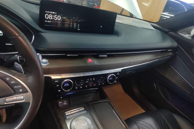 Used Genesis G80 2021 2.5T Rear-Drive Flagship Edition Audio And AC Panel