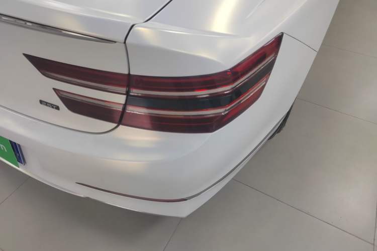 Used Genesis G80 2021 2.5T Rear-Drive Flagship Edition Right Rear Taillight