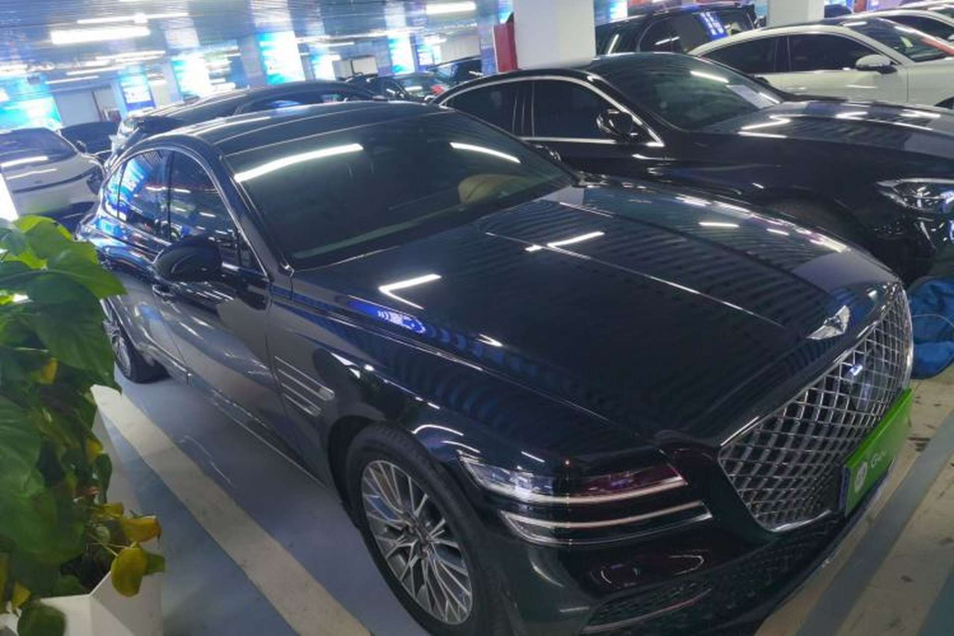 Used Genesis G80 2023 2.5T Rear-Drive Luxury Edition Front Right 45 Deg