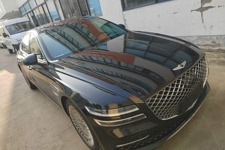Used Genesis G80 2023 2.5T Four-Wheel-Drive Flagship Edition Front Right 45 Deg
