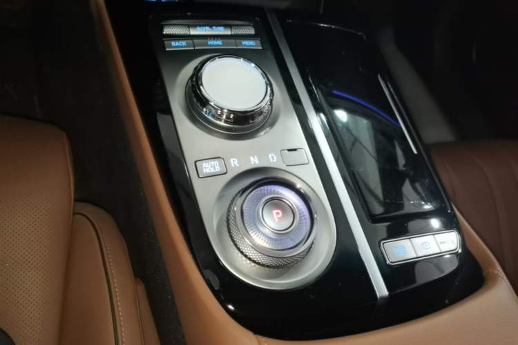 Used Genesis G80 2023 2.5T Four-Wheel Drive Luxury Edition Gear Lever