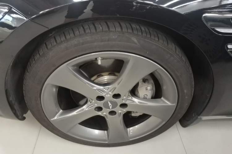 Used Genesis G80 2023 2.5T Rear-Drive Flagship Edition Left Front Wheel Hub