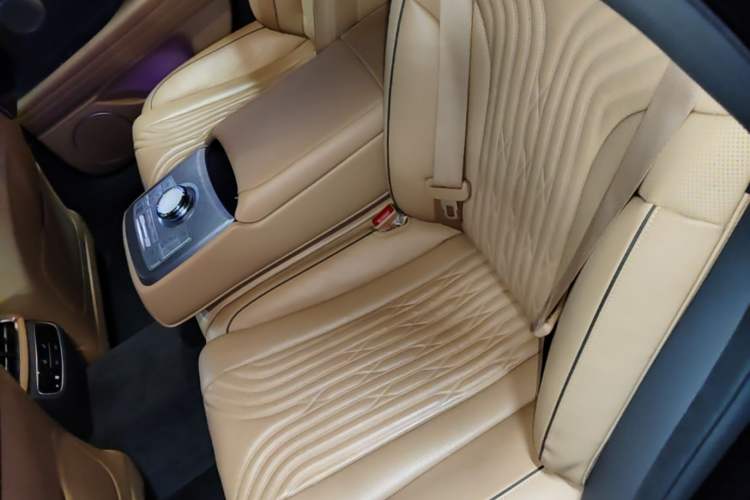 Used Genesis G80 2023 2.5T Rear-Drive Flagship Edition Left Rear Seat