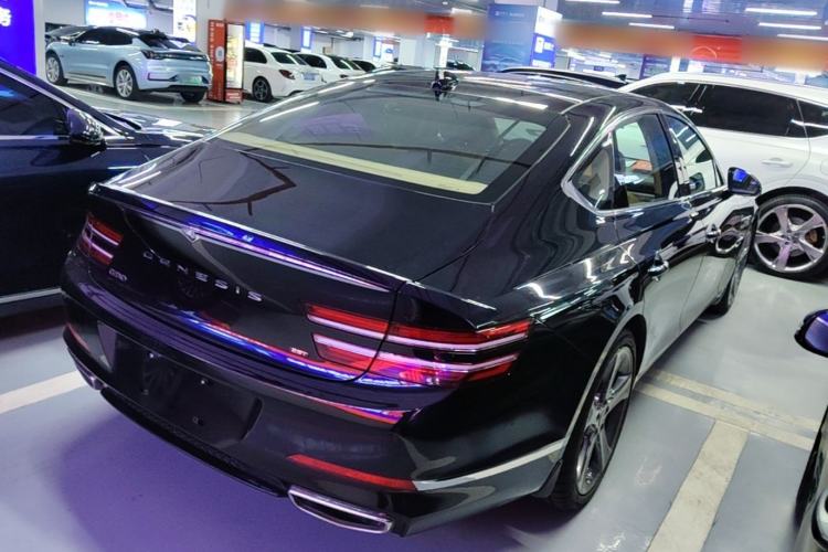 Used Genesis G80 2023 2.5T Rear-Drive Flagship Edition Rear Right 45 Deg