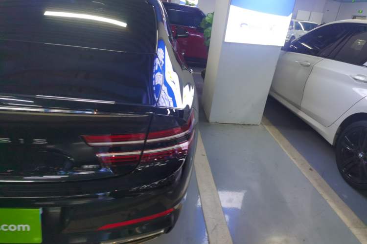 Used Genesis G80 2023 2.5T Rear-Drive Luxury Edition Right Rear Taillight