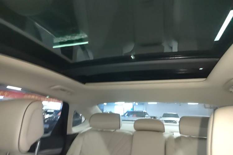 Used Genesis G80 2023 2.5T Rear-Drive Luxury Edition Headliner