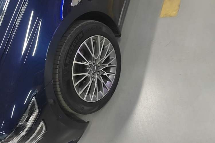 Used Genesis G80 2023 2.5T Rear-Drive Luxury Edition Left Front Wheel Hub