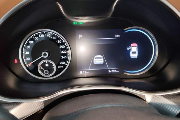 Used Genesis G80 2023 2.5T Rear-Drive Luxury Edition Odometer Close Up