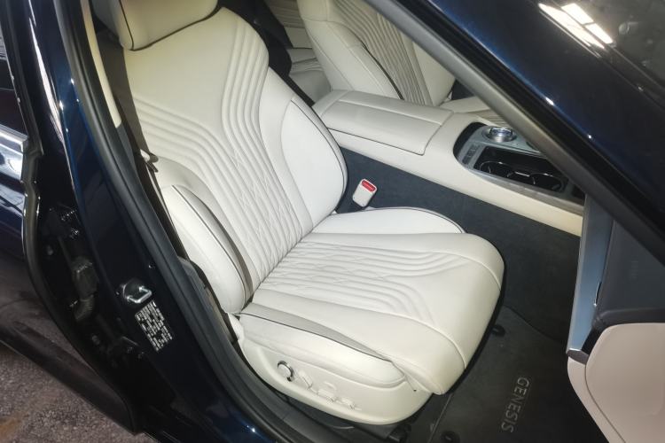 Used Genesis G80 2023 2.5T Rear-Drive Flagship Edition Right Front Seat