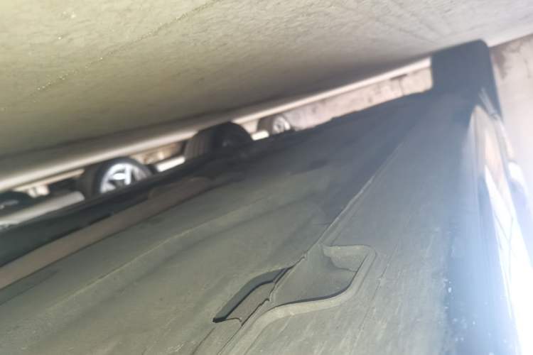 Used Genesis G80 2023 2.5T Rear-Drive Flagship Edition Right Side Sill