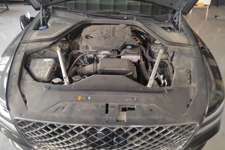 Used Genesis G80 2023 2.5T Rear-Drive Luxury Edition Engine Bay