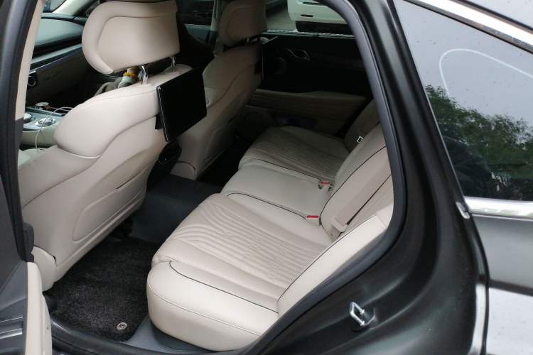 Used Genesis G80 2023 2.5T Rear-Drive Flagship Edition Left Rear Seat