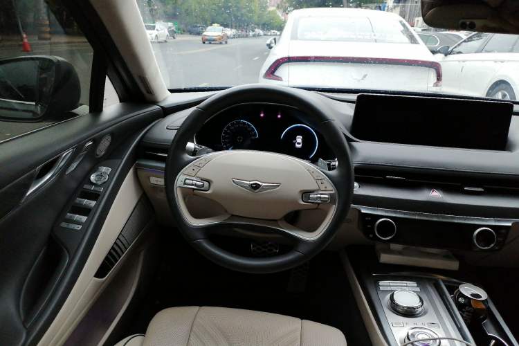 Used Genesis G80 2023 2.5T Rear-Drive Flagship Edition Steering Wheel