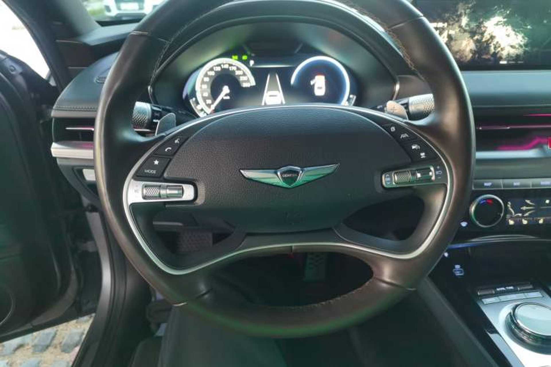 Used Genesis G80 2023 2.5T Four-Wheel-Drive Flagship Edition Steering Wheel