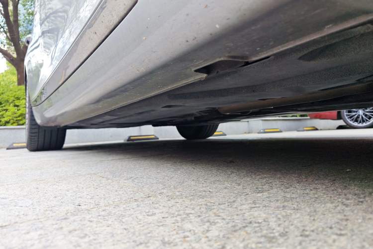 Used Genesis G80 2023 2.5T Rear-Drive Flagship Edition Chassis Front Right