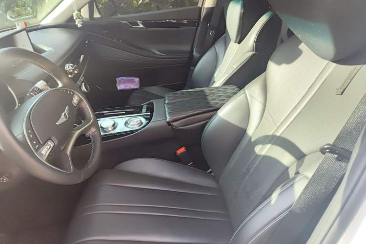 Used Genesis G80 2023 2.5T Rear-Drive Flagship Edition Left Front Seat