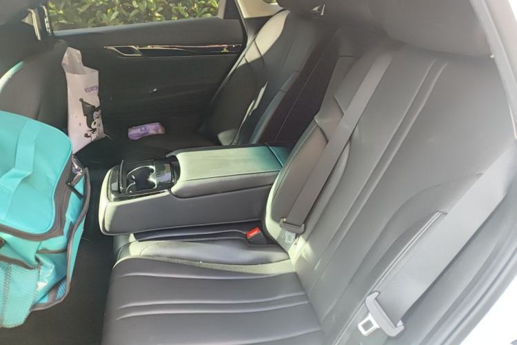 Used Genesis G80 2023 2.5T Rear-Drive Flagship Edition Left Rear Seat