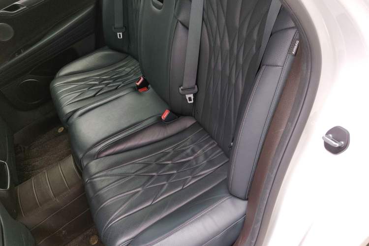 Used Genesis G80 2023 2.5T Rear-Drive Luxury Edition Left Rear Seat