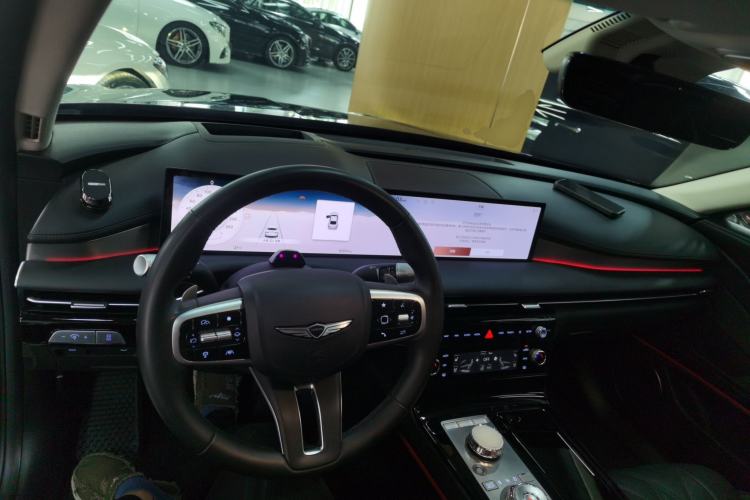 Used Genesis G80 2024 2.5T Rear-Drive Flagship Edition Center Console