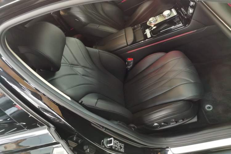 Used Genesis G80 2024 2.5T Rear-Drive Flagship Edition Right Front Seat