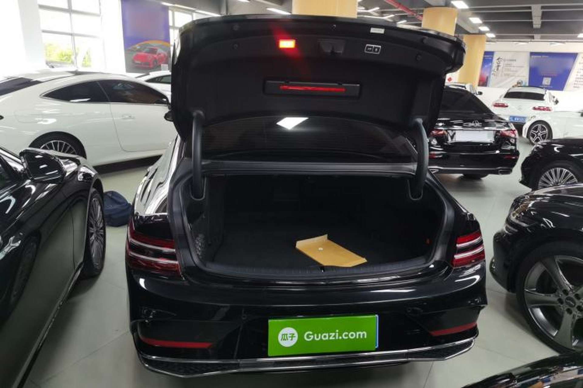 Used Genesis G80 2024 2.5T Rear-Drive Flagship Edition Trunk